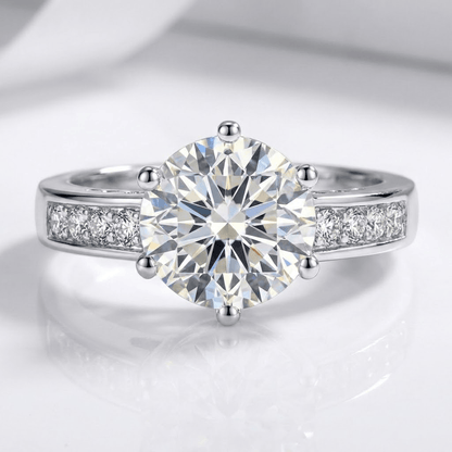 SILVER ROUND DIAMOND CLASSIC RING