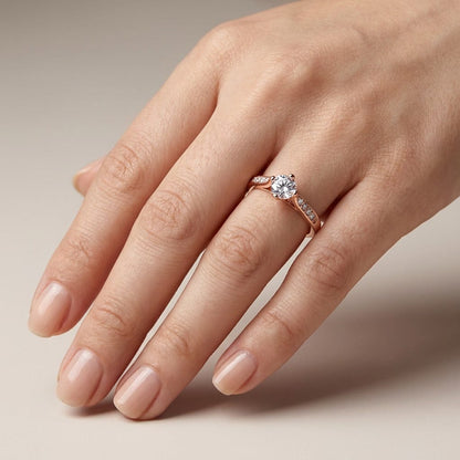 CLASSIC ROUND ZIRCONIA ROSE GOLD RING